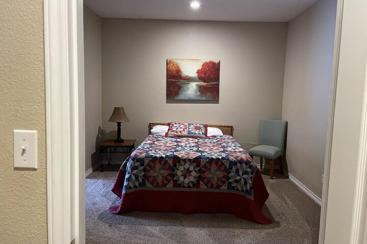 Room 6 of 62