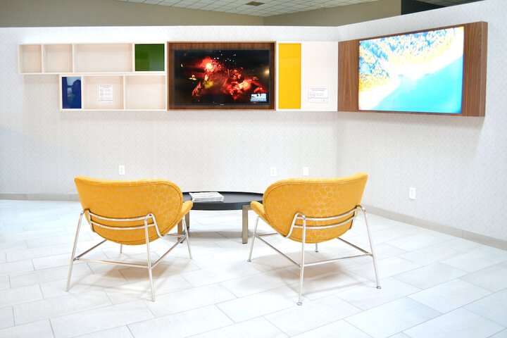 Hotel Interior 9 of 39