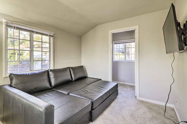 Castro Valley Home w / Bay Area Views!