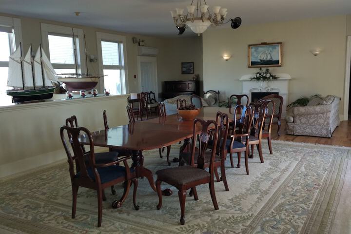 Room 14 of 55