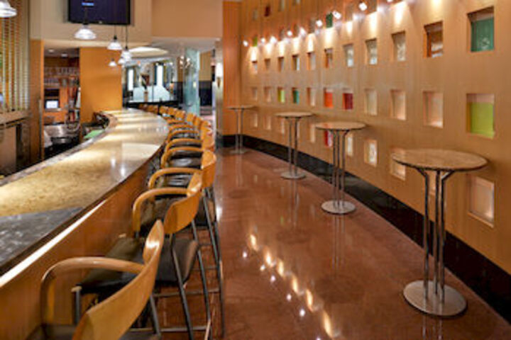 Edward Hotel and Convention Center