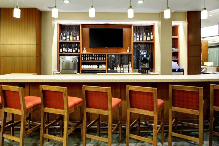 Hyatt Place Columbia / Downtown/The Vista
