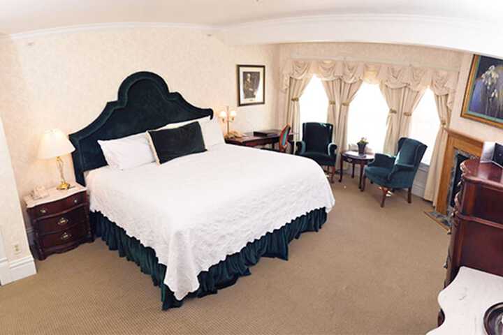 Room 51 of 75