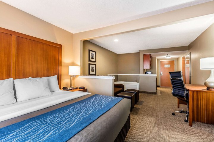Room 16 of 31
