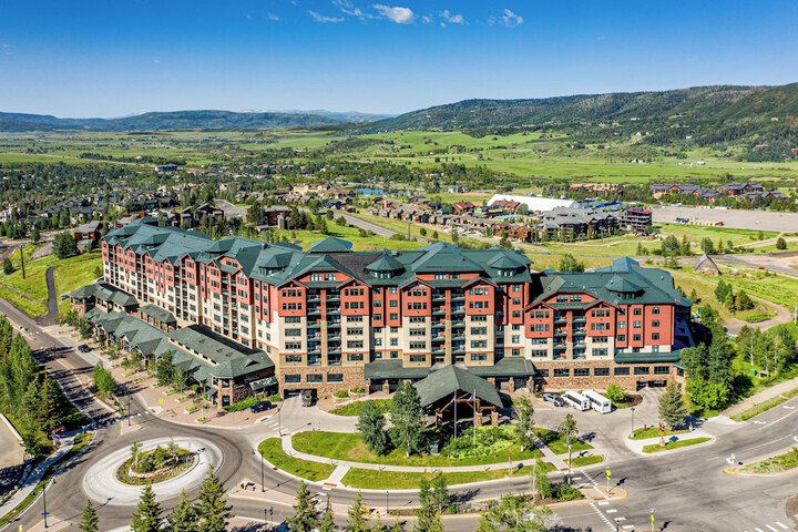 The Steamboat Grand