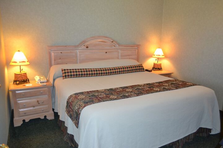 Room 22 of 32