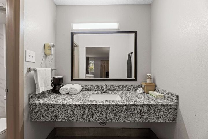 Americas Best Value Inn Ft. Worth Hurst