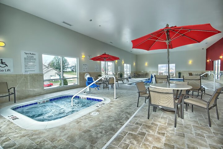 Pool 16 of 82