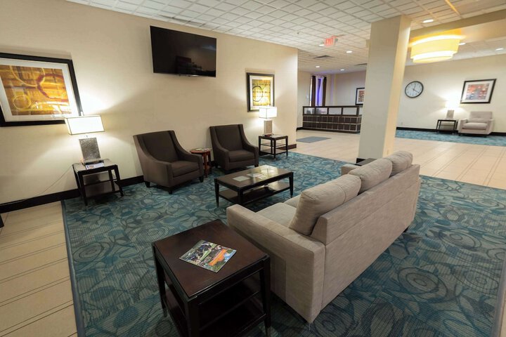 Hotel Interior 4 of 23