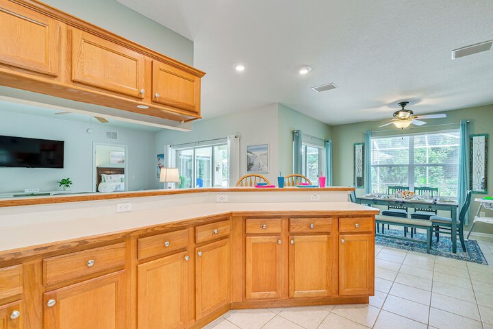 4 Mi to Rainbow Springs: Dunnellon Home w / Pool!