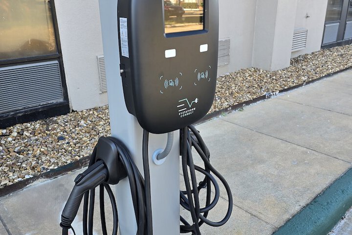 La Quinta Inn & Suites by Wyndham Houston Stafford Sugarland