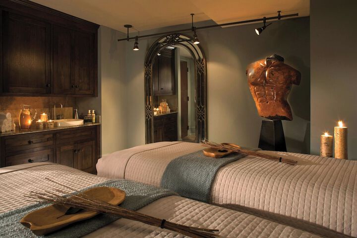 Grand Bohemian Lodge Asheville Autograph Collection