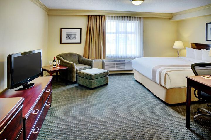 Room 8 of 26