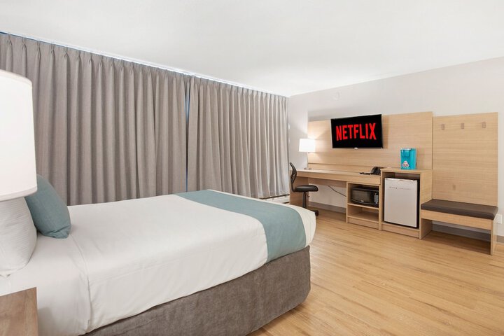 Room 27 of 50