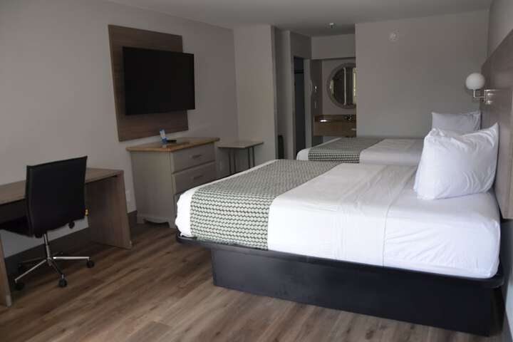 Room 19 of 34