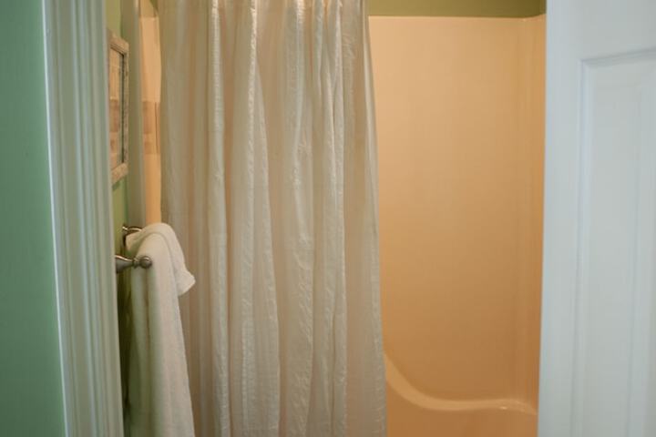 Room 35 of 50
