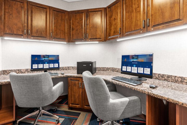 Hampton Inn & Suites Fairbanks