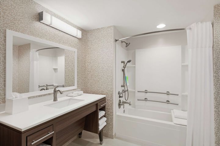 Home2 Suites by Hilton Fernandina Beach Amelia Island FL