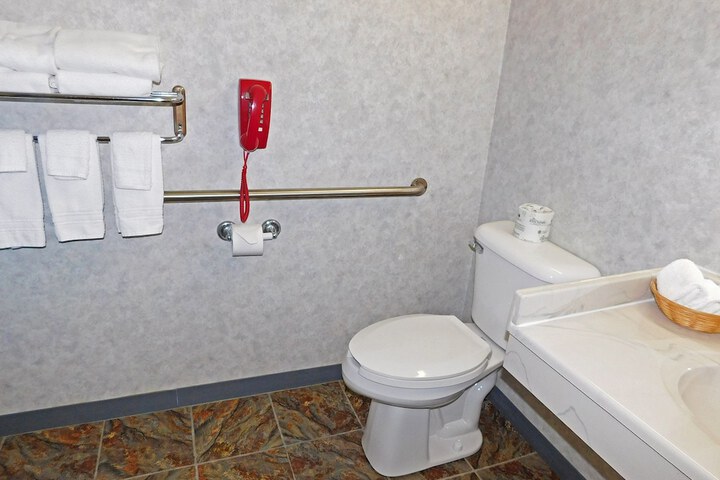 Room 16 of 24