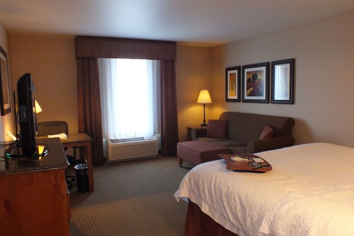 Hampton Inn & Suites Buffalo
