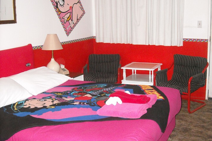 Room 22 of 41
