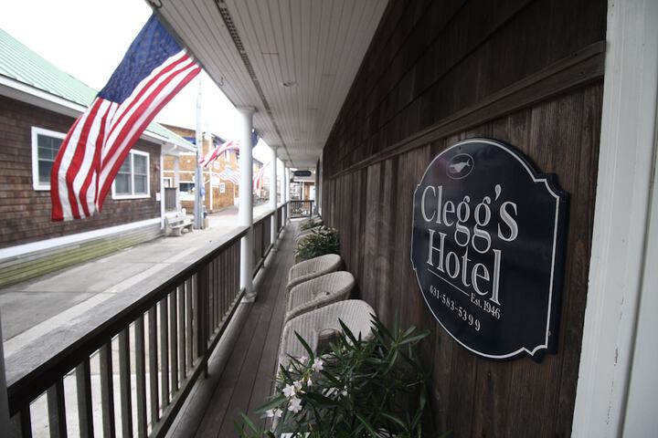 Cleggs Hotel