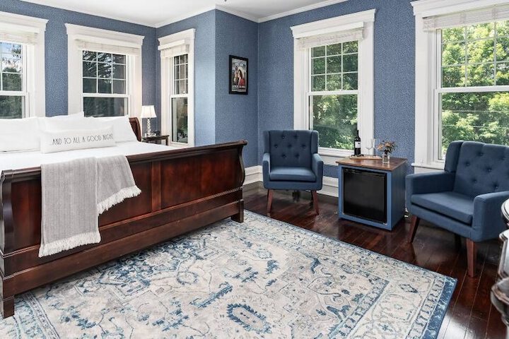 Room 12 of 46
