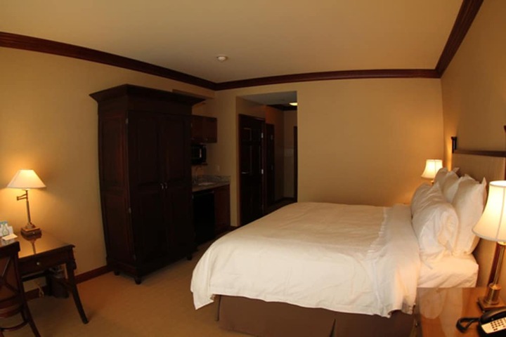 Room 14 of 35