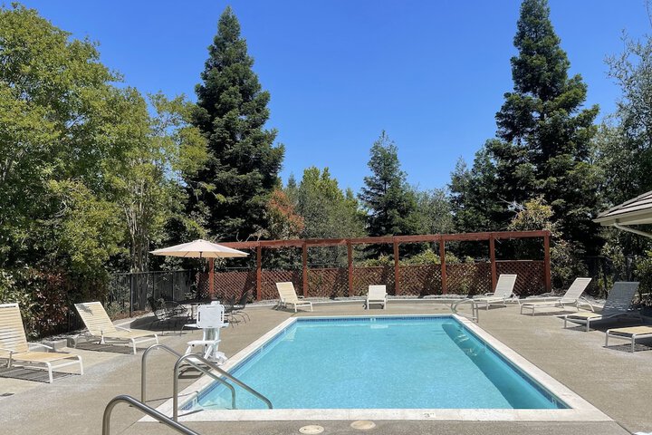 Pool 9 of 50