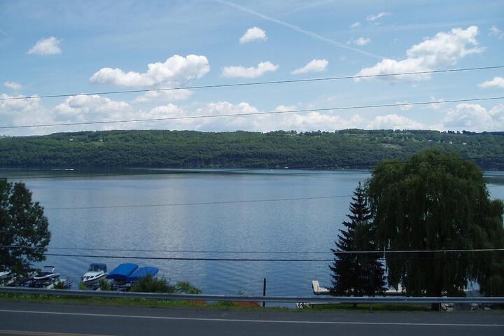 The Anchor Inn and Marina