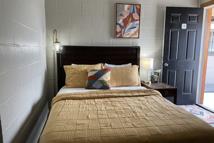 Room 30 of 58