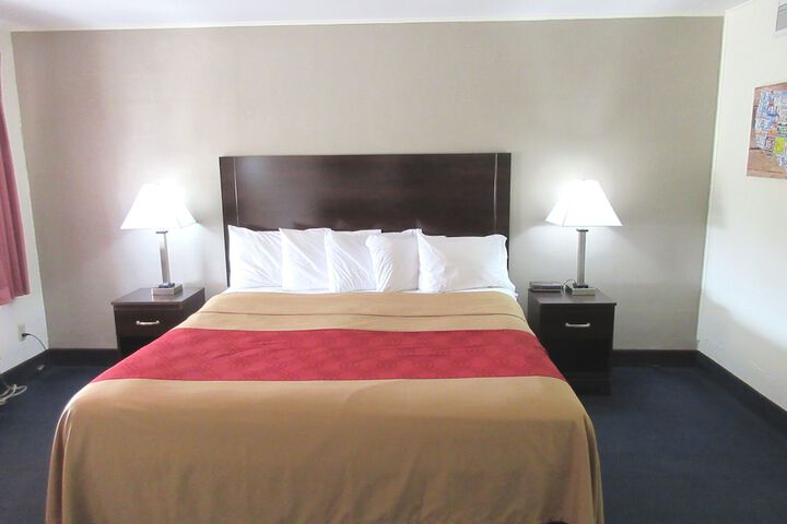 Room 26 of 34