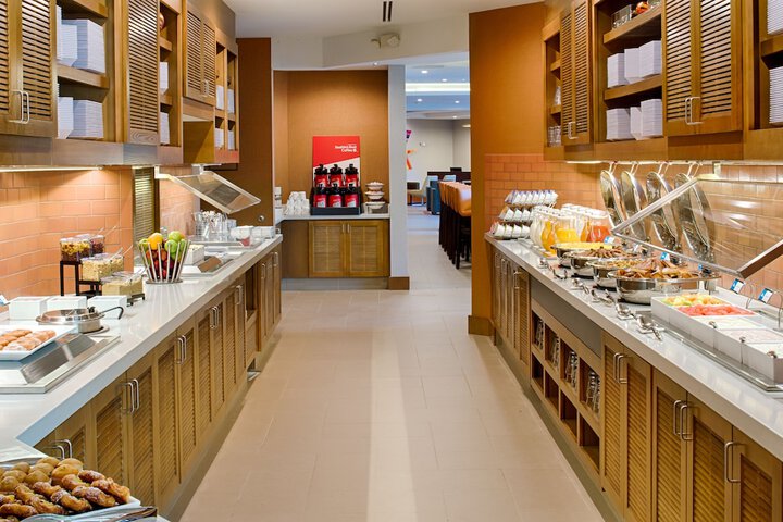 Breakfast/Coffee Service 26 of 34