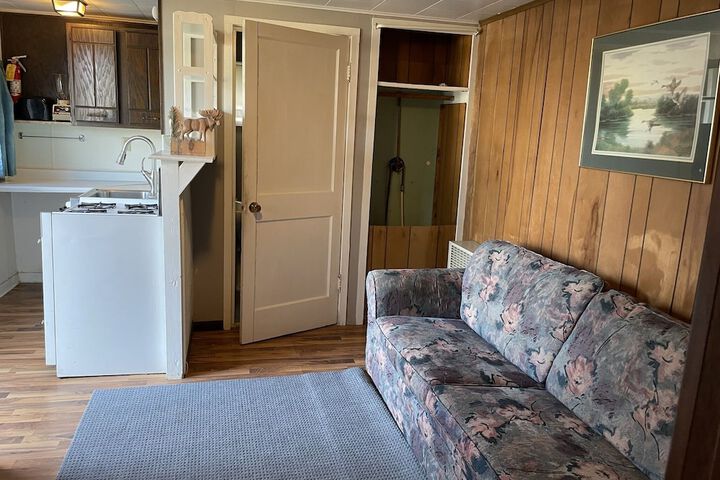 Room 21 of 53