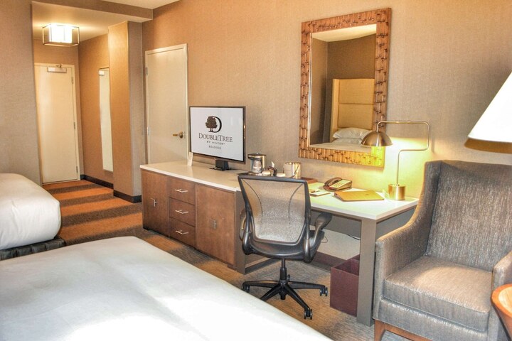 Room 34 of 88