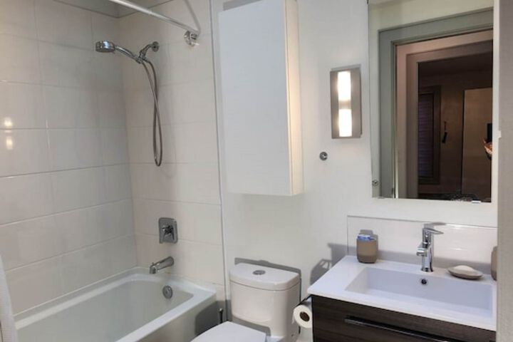 GLOBALSTAY. Paradise Marina Place