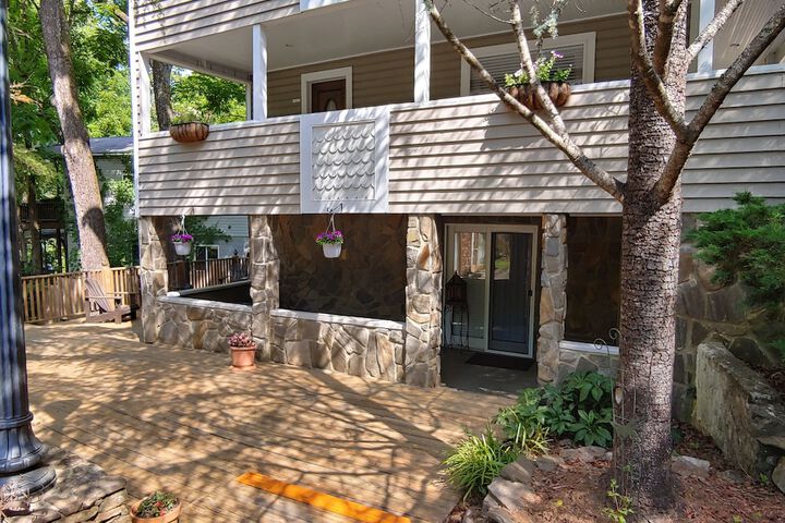 McKinley Edwards Inn