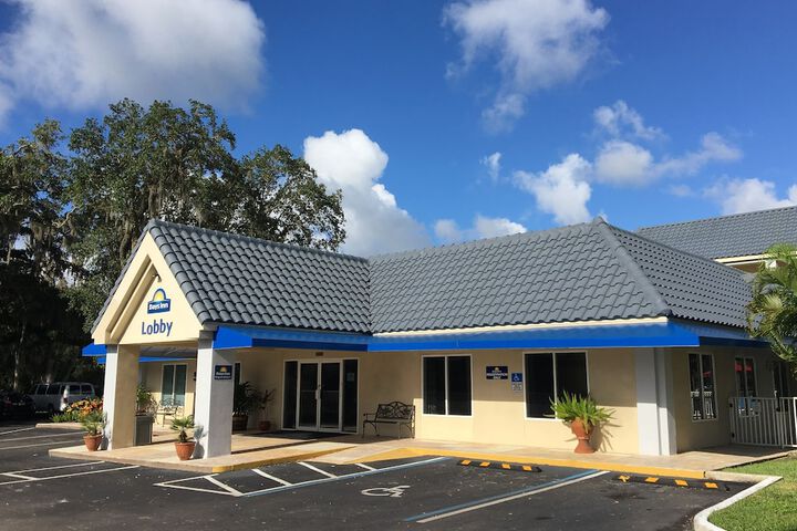 Days Inn by Wyndham Port Charlotte / Punta Gorda