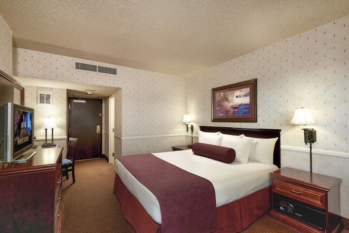 Room 5 of 41