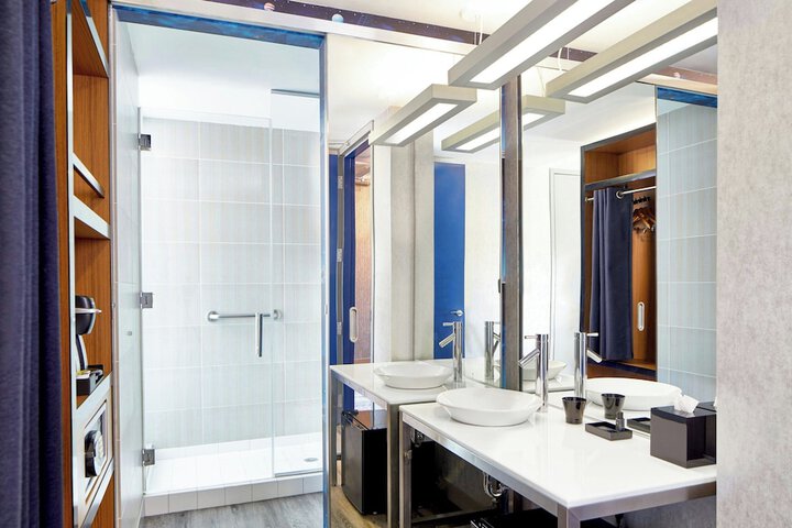Aloft by Marriott Dulles Airport North