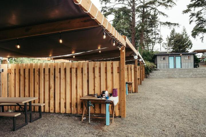 Gravity Haus Westport