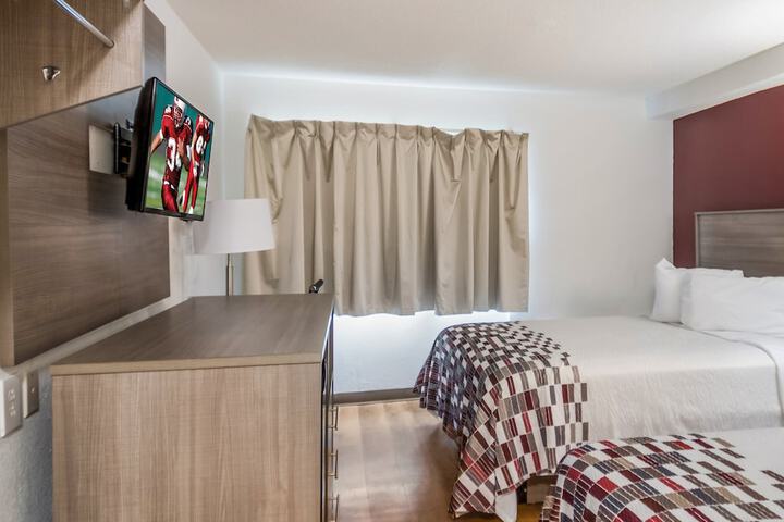 Room 26 of 34