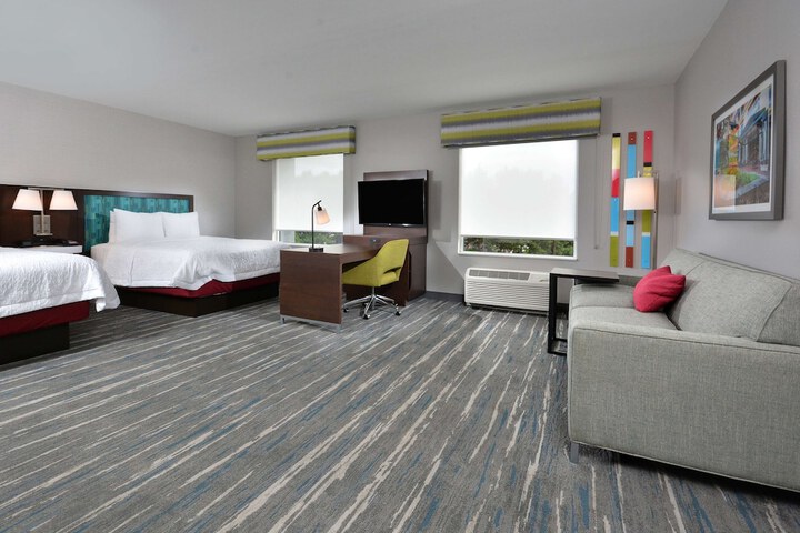 Room 46 of 79