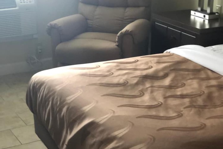 Room 7 of 31