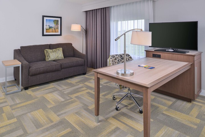 Room 22 of 66