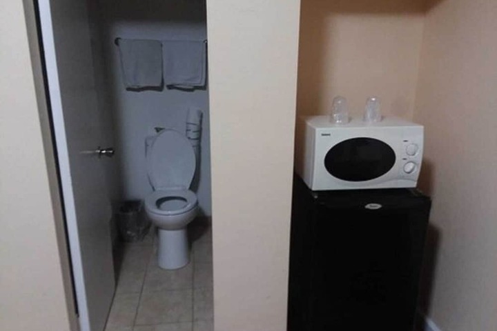 Room 30 of 44