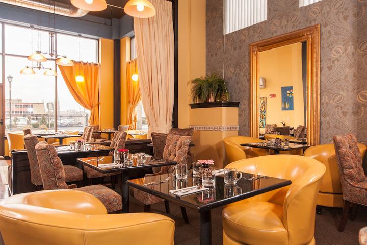 The Giacomo Niagara Falls NY an Ascend Collection Hotel