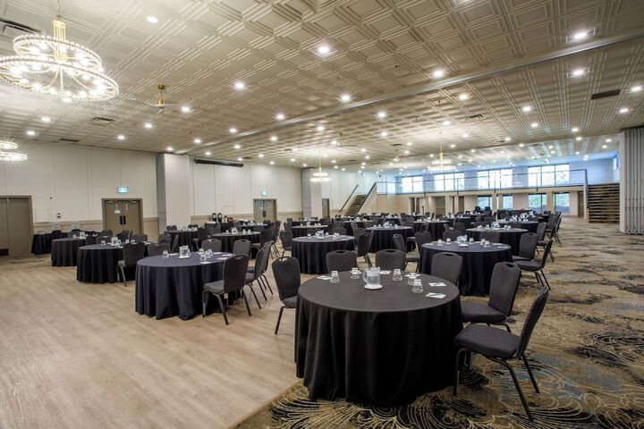 Prestige Vernon Lodge and Conference Centre