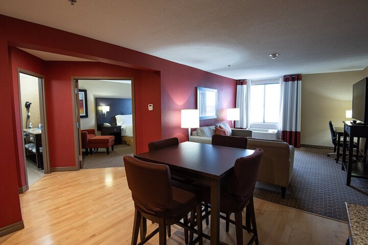 Room 40 of 65