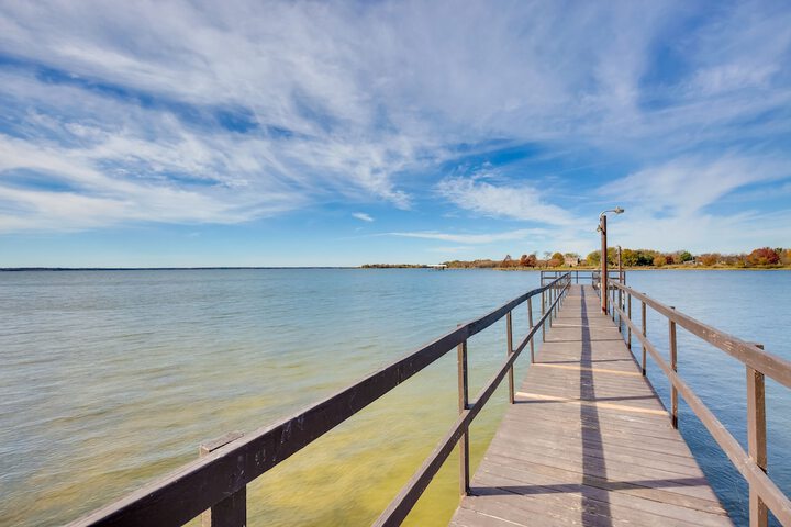On-site Fishing Pier: Pet-friendly Kerens Cabin!